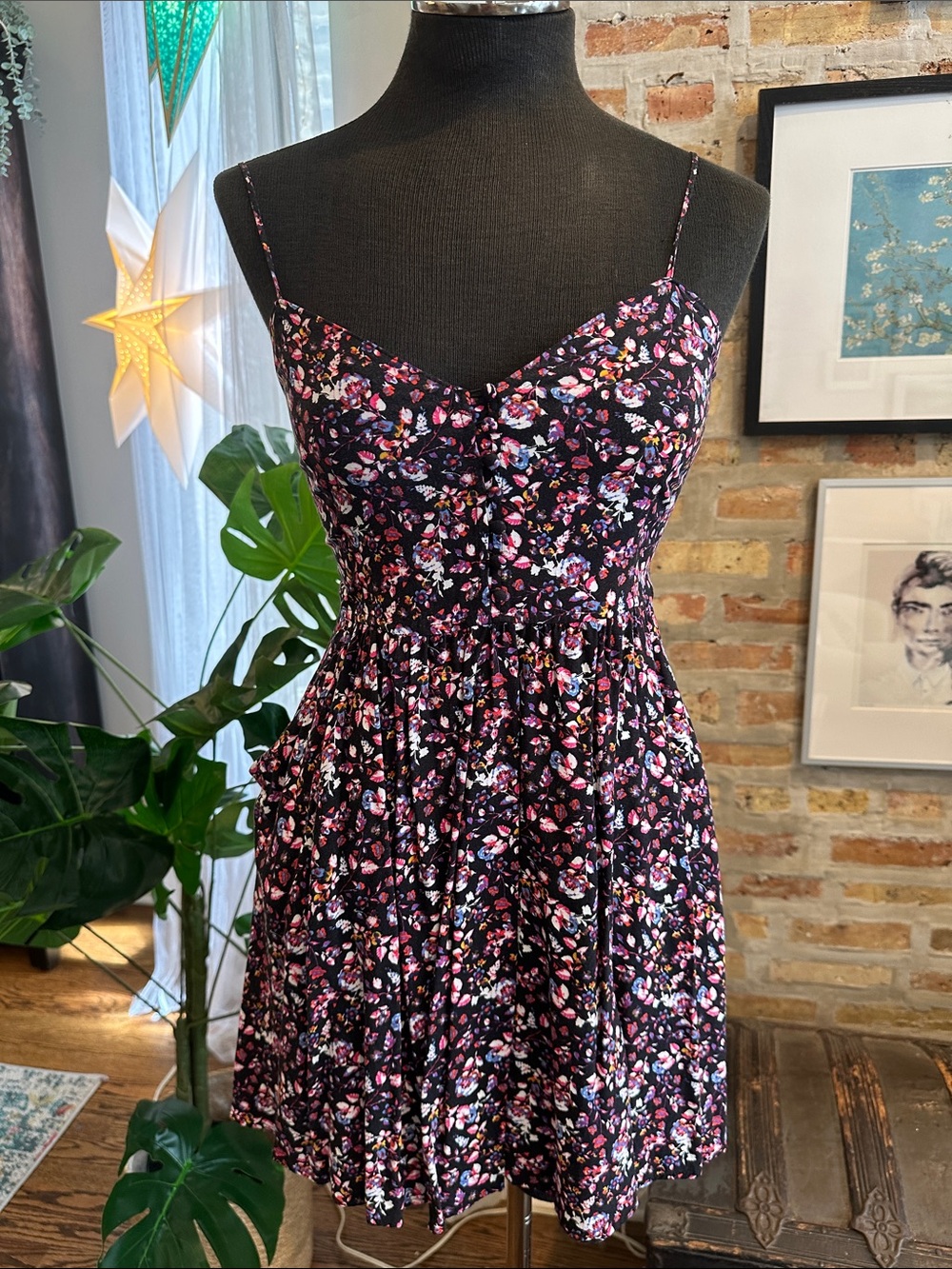 Express Black Floral Spaghetti-Strap Mini Dress